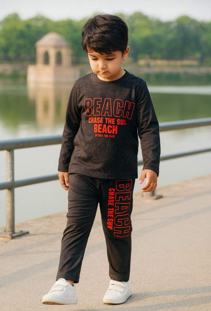 *winter collection*
β¨ Kids Tracksuit Collection β¨
π Export Quality | 100% Gersi Cotton Fabric
π¦οΈ Suitable for All 4 Seasons
π¨ Available in 7 Colour Option
π₯ Flat 30% OFF kr k price
Comfort + Style your kids will love!