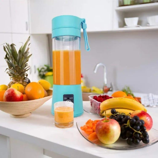 Mini juicer machine